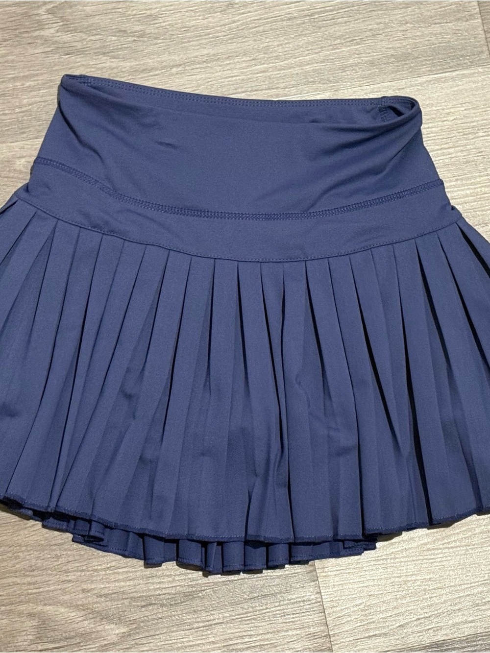 Gold hinge Navy Pleated Athletic Skirt - Women sz XS